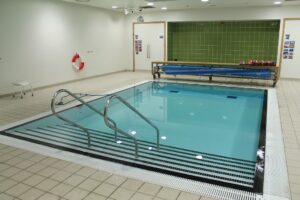 southampton swimming pool totton