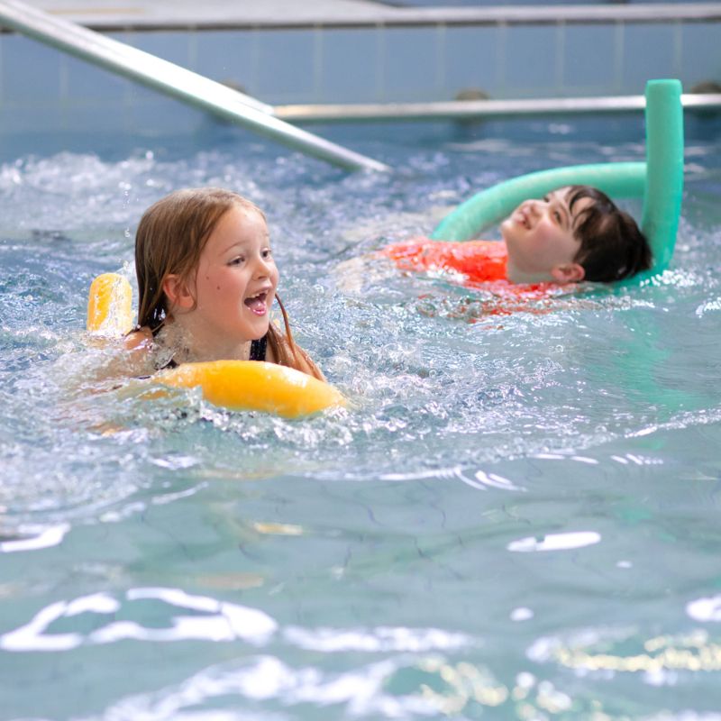 Big Squids having fun in swimming lesson